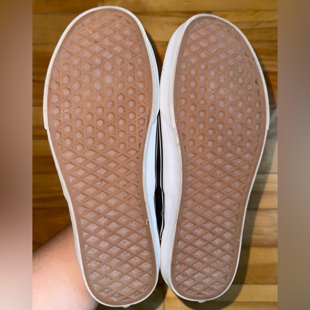 VANS 🍒 - Picture 2 of 3
